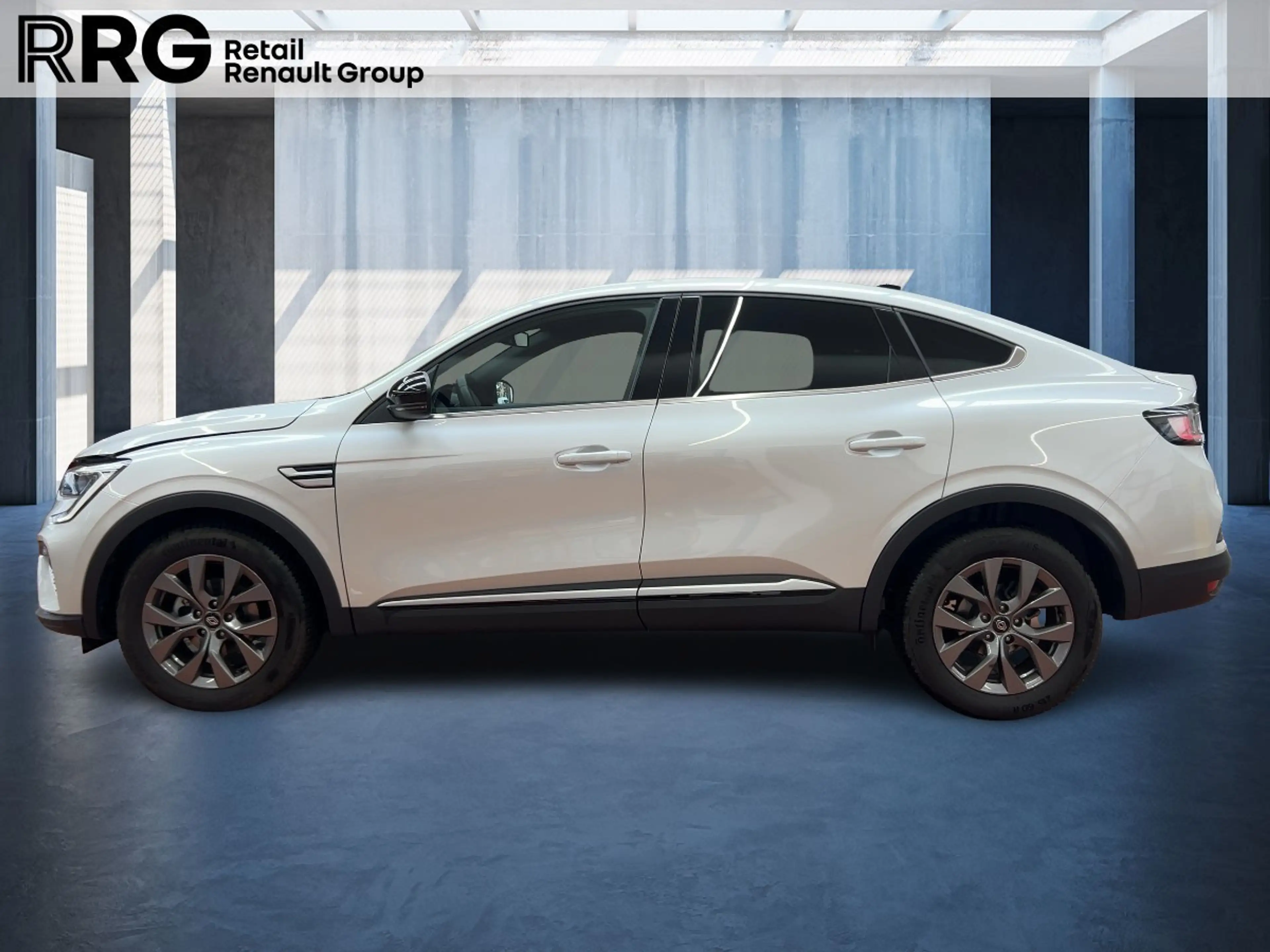 Renault Arkana TECHNO Mild Hybrid 140 EDC Apple CarPlay BT — photo 2