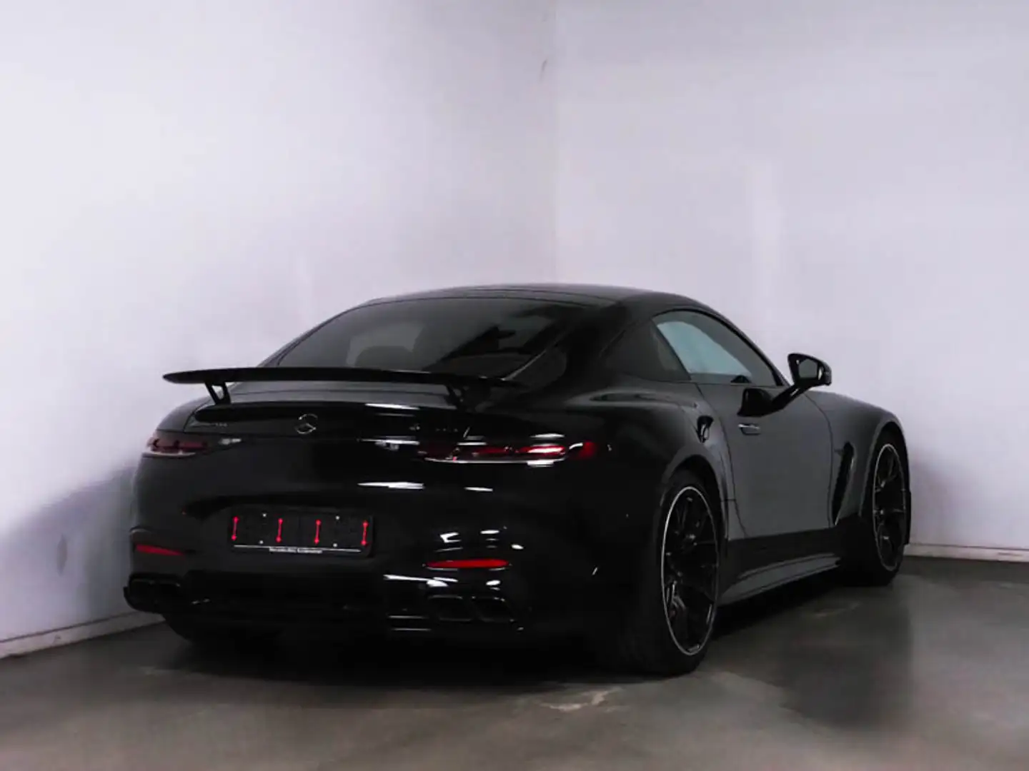 Mercedes-Benz AMG GT 63 4M+ Keramik/Aero/Perf-Sitze/Nght/21' Schwarz - 2