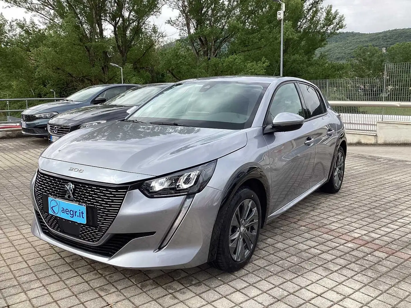 Peugeot 208 2ª serie motore elettrico 136 CV 5 porte Allure Pa Grigio - 1