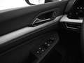 Volkswagen Golf 1.0 eTsi 110pk DSG Life · Apple/Android Car Play · Zwart - thumbnail 22
