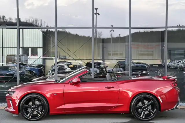 Chevrolet Camaro view 6