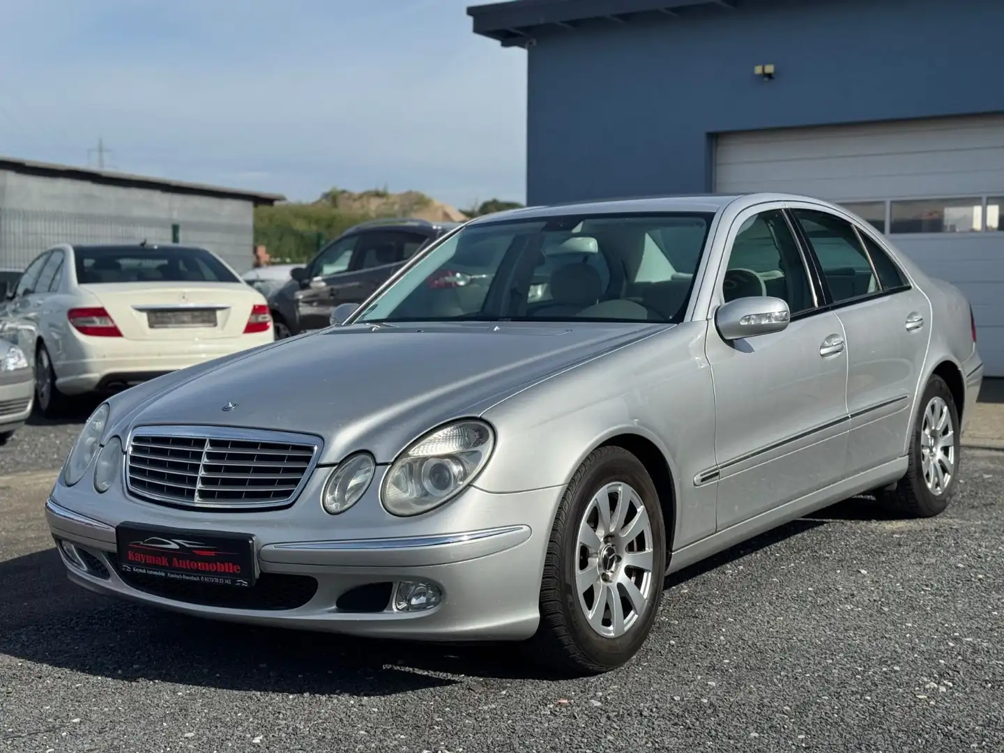 Mercedes-Benz E 220 E -Klasse Lim. E 220 CDI Argent - 1