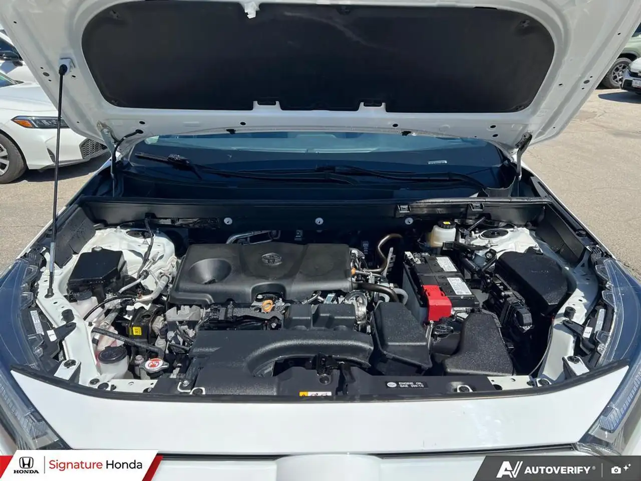 Toyota RAV 4 снимка Toyota RAV 4