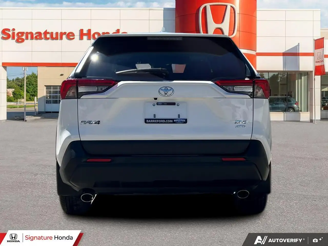 Toyota RAV 4 снимка Toyota RAV 4