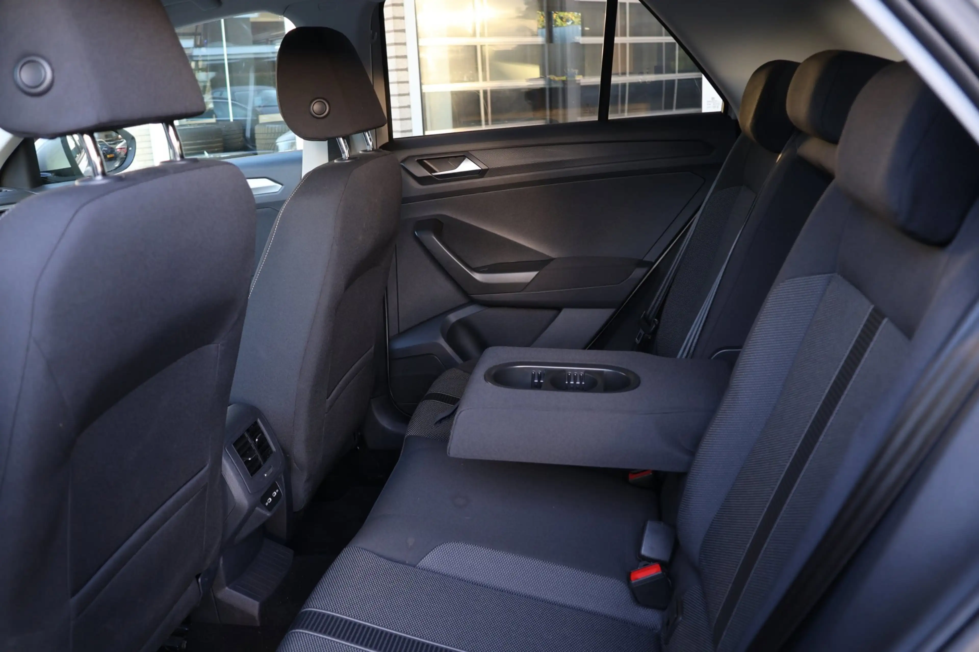 Volkswagen T-Roc 1.0 TSI Life Business Carplay Stoel/stuurverwarmin — photo 16