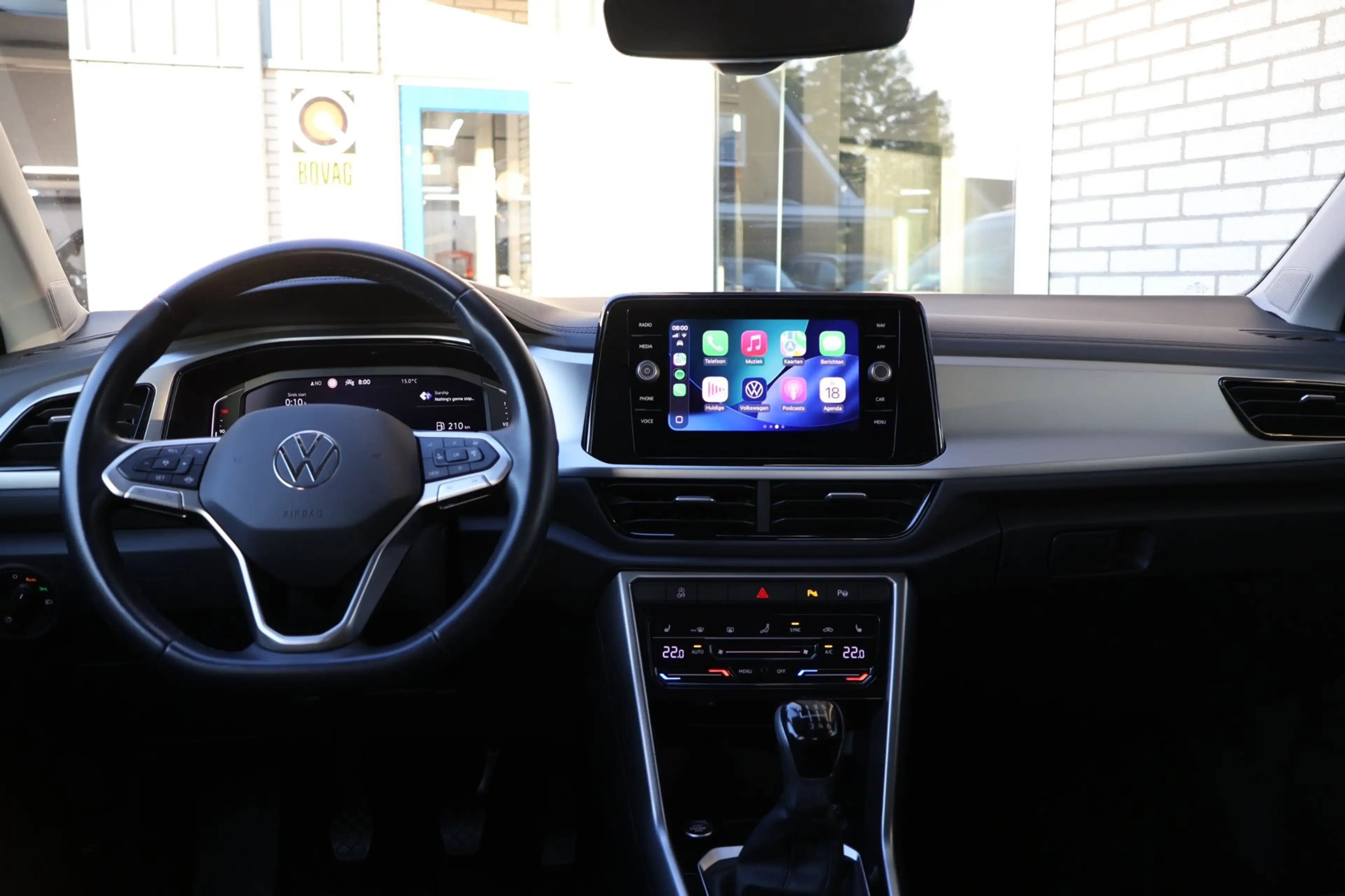 Volkswagen T-Roc 1.0 TSI Life Business Carplay Stoel/stuurverwarmin — photo 3