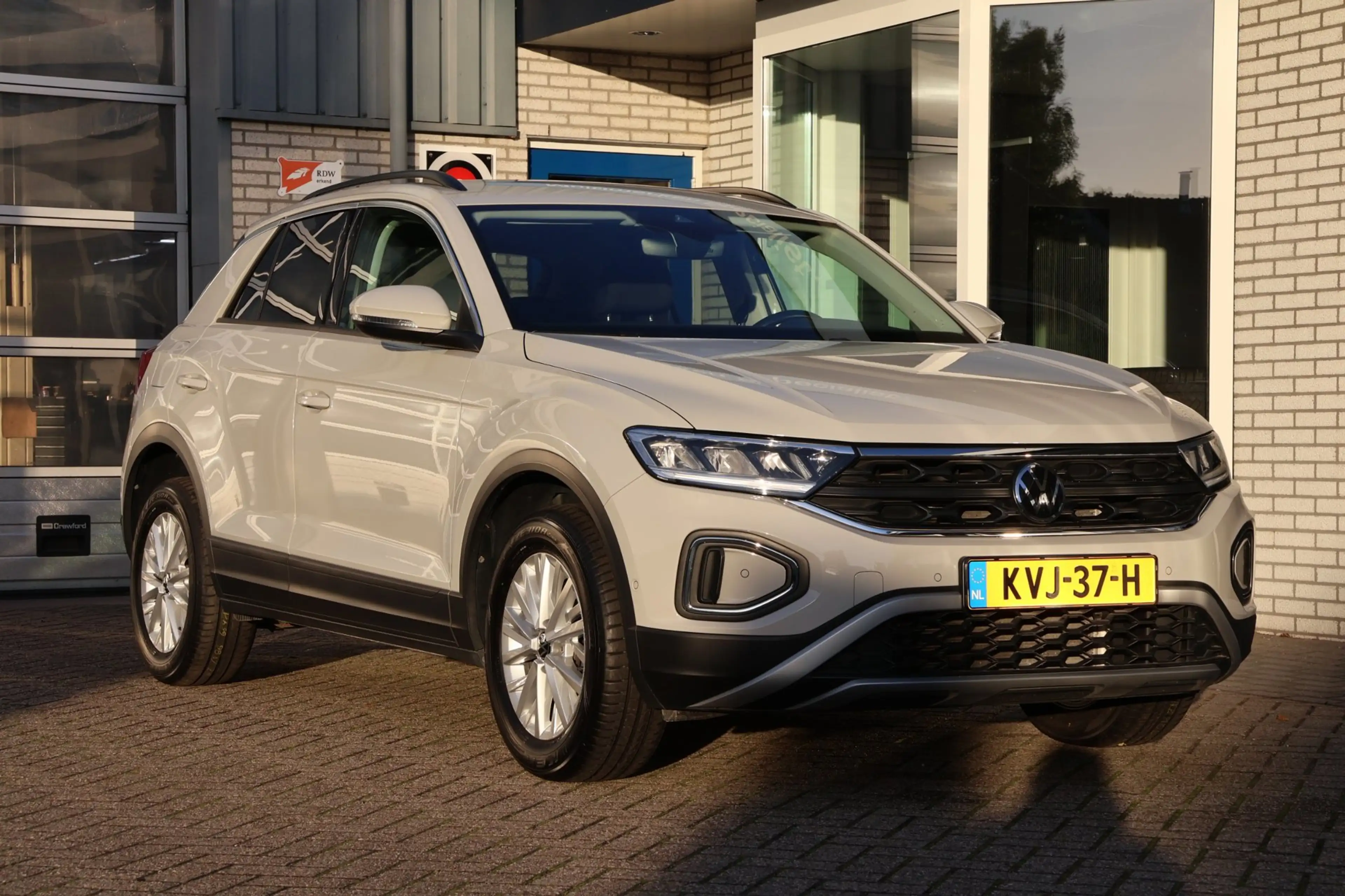 Volkswagen T-Roc 1.0 TSI Life Business Carplay Stoel/stuurverwarmin — photo 6
