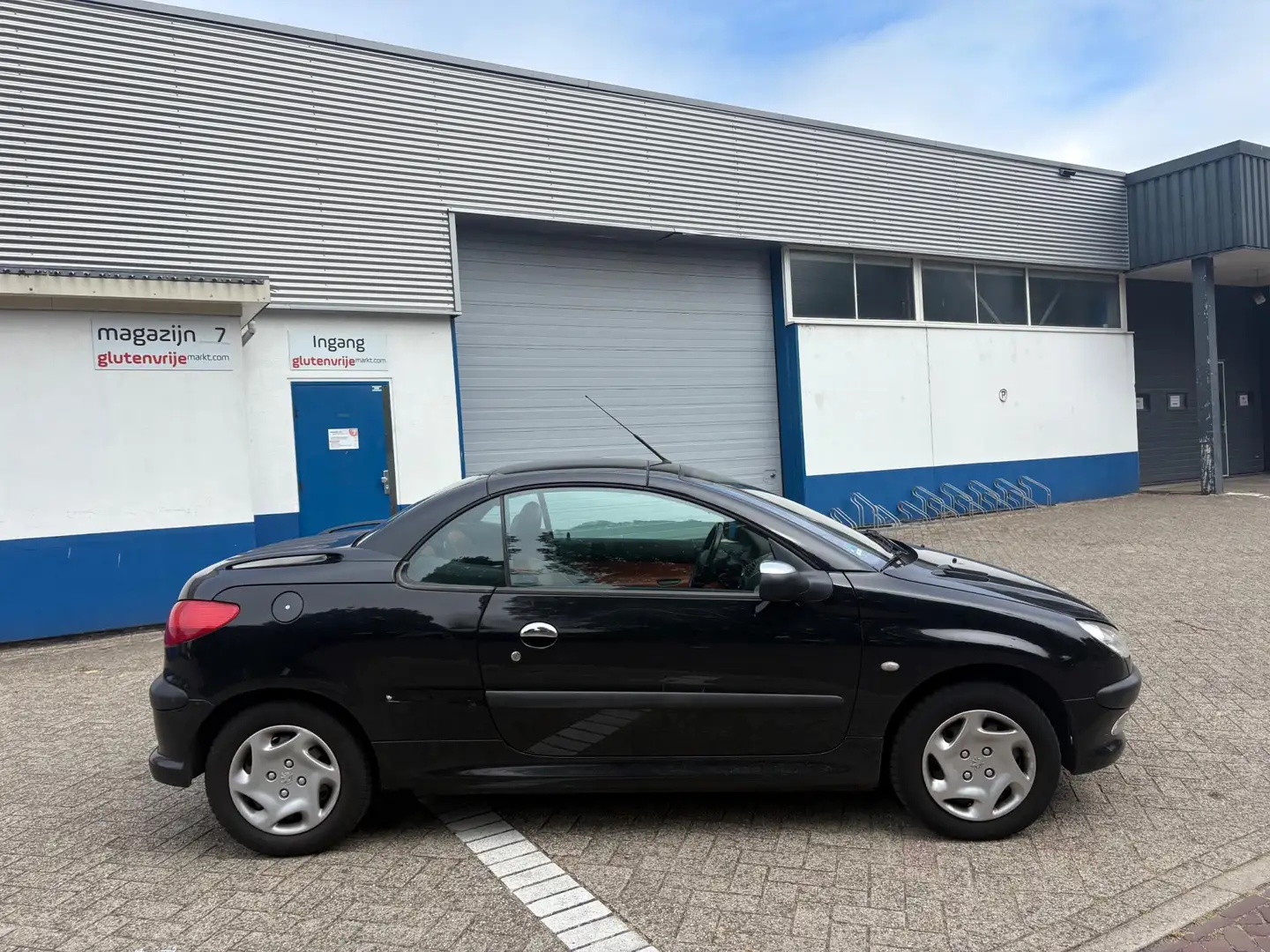 Peugeot 206 CC 1.6-16V Leer Clima Airco APK NAP Zwart - 2
