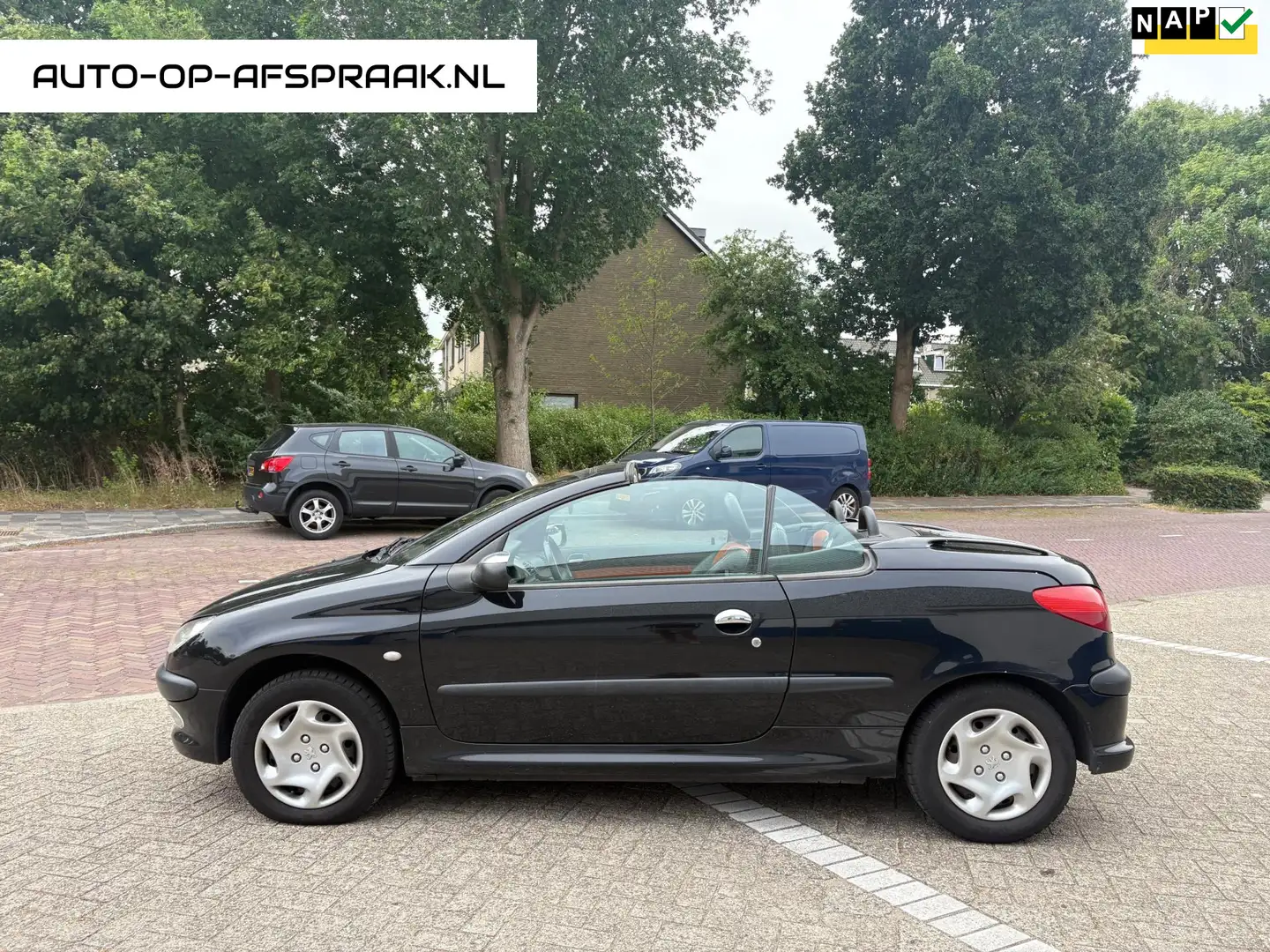 Peugeot 206 CC 1.6-16V Leer Clima Airco APK NAP Zwart - 1