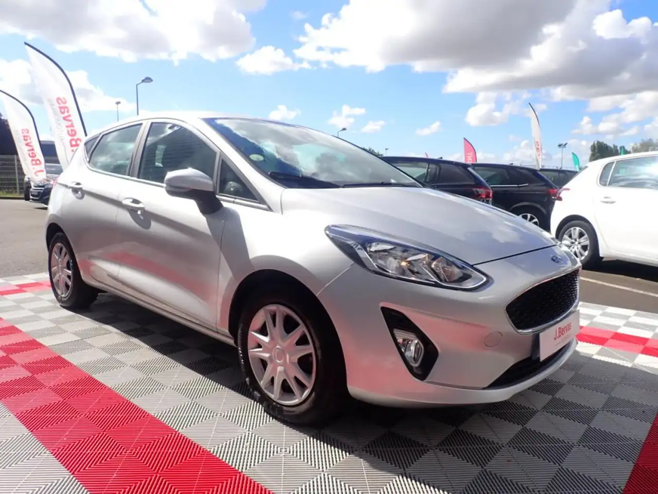 Ford Fiesta 5 portes — photo 3