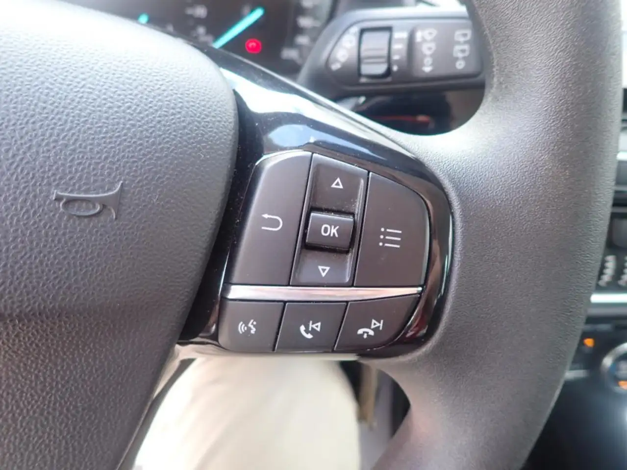 Ford Fiesta 5 portes — photo 18