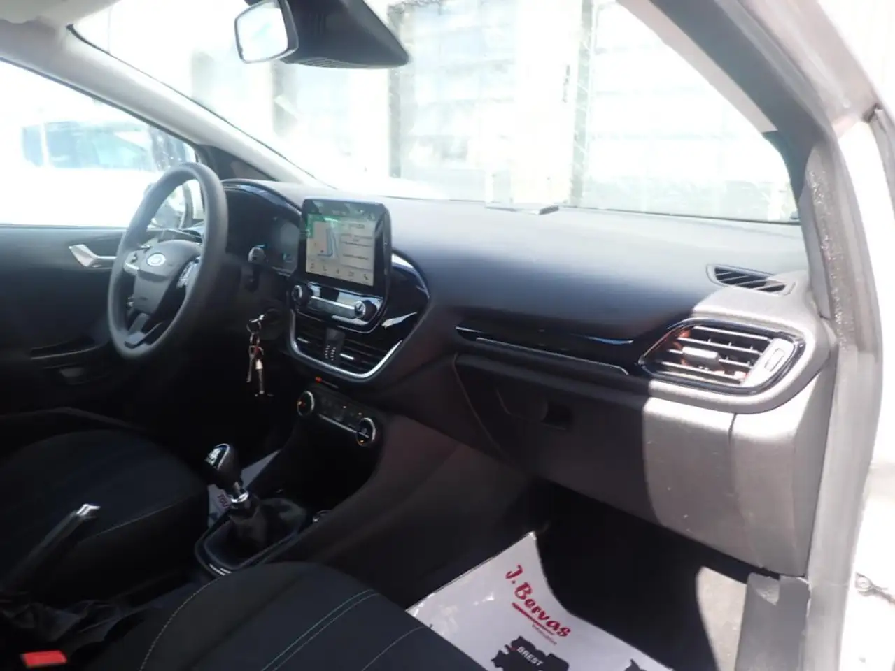 Ford Fiesta 5 portes — photo 7