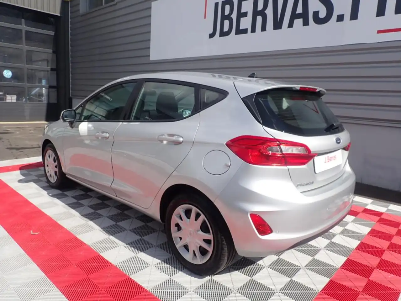 Ford Fiesta 5 portes — photo 5