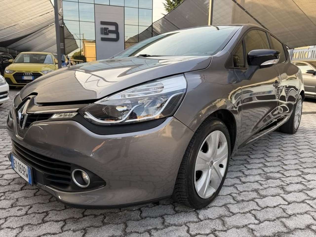 Renault Clio 5p 1.2 Wave 75cv + NAVIGATORE SENZA VINCOLI !!!!