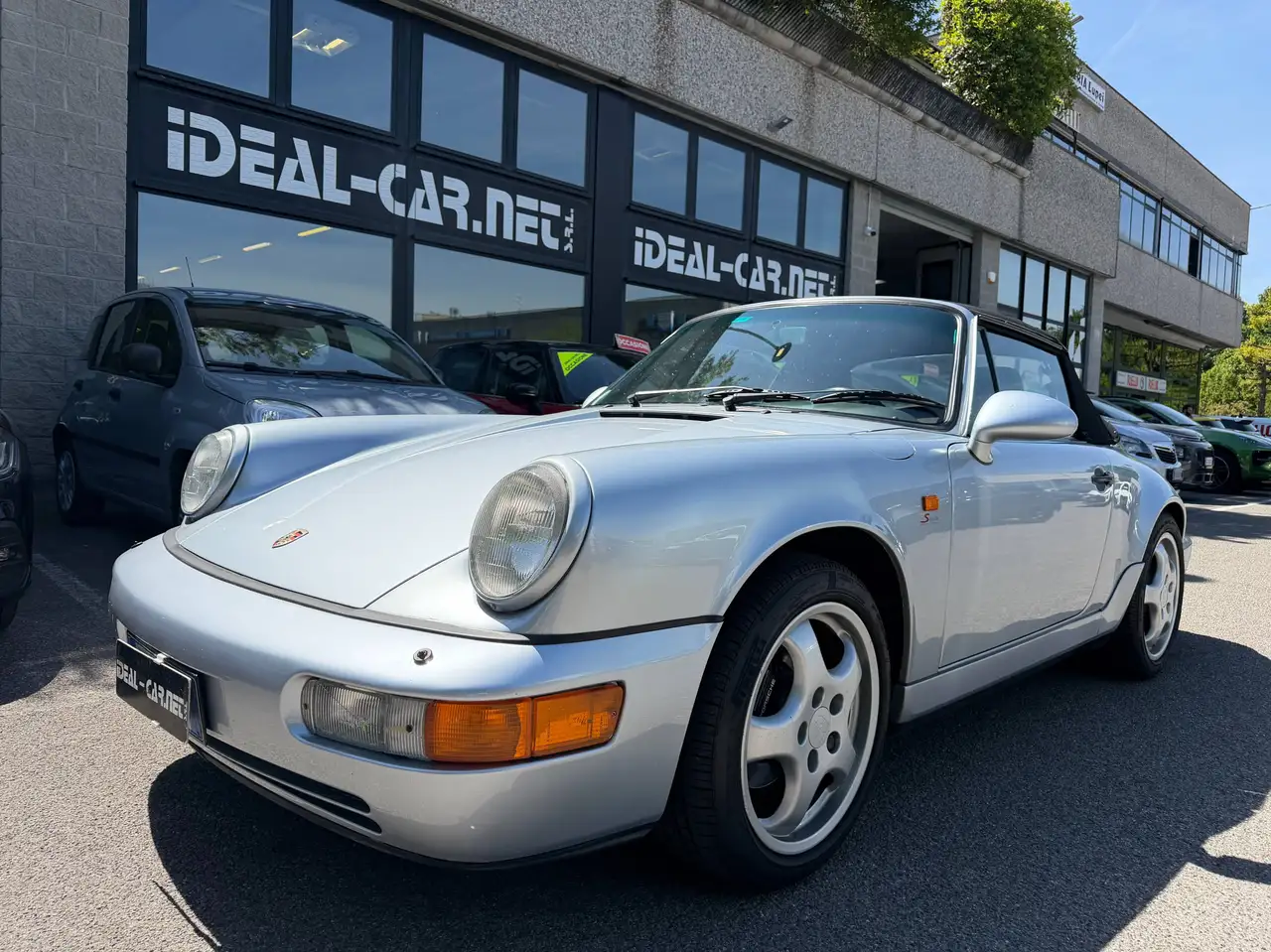 Porsche 964