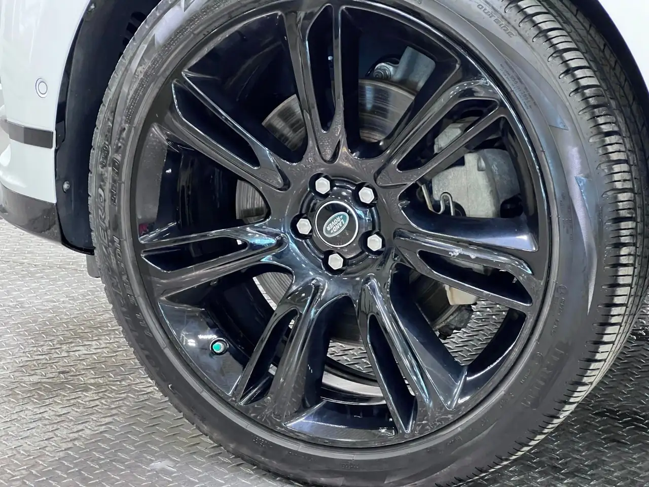 Land Rover Range Rover Velar снимка Land Rover Range Rover Velar
