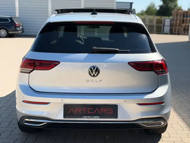 Volkswagen Golf view 6