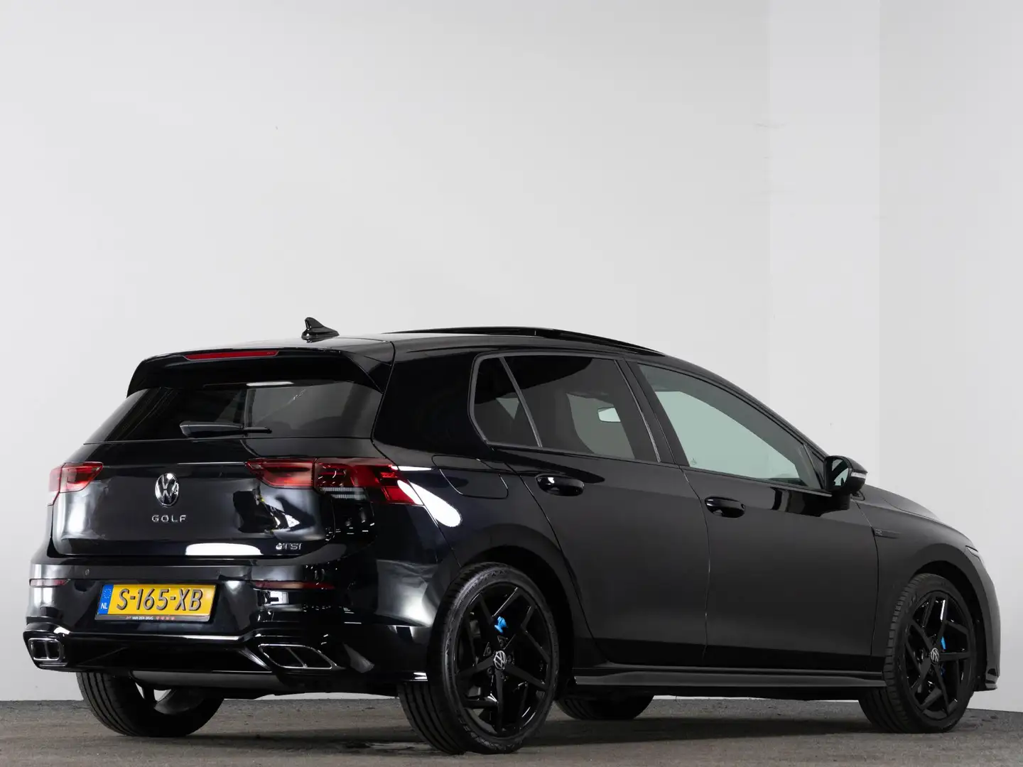 Volkswagen Golf R-Line 1.5 eTSI 130pk DSG | Panoramadak | Navigati Noir - 2