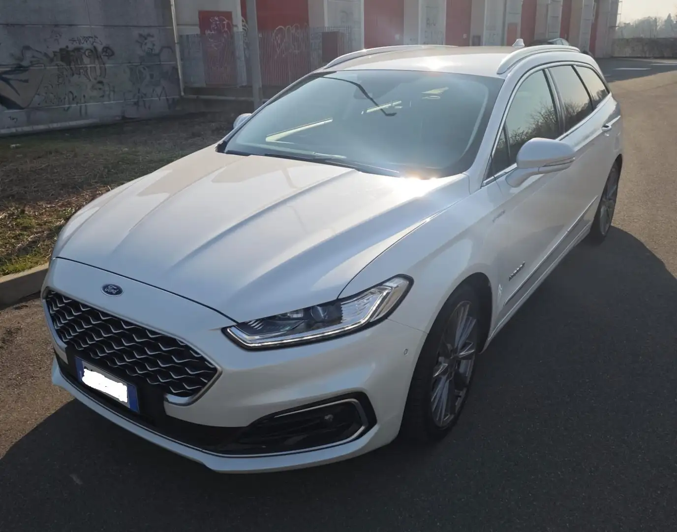 Ford Mondeo Mondeo IV 2015 SW SW 2.0 hybrid Vignale ecvt - 2