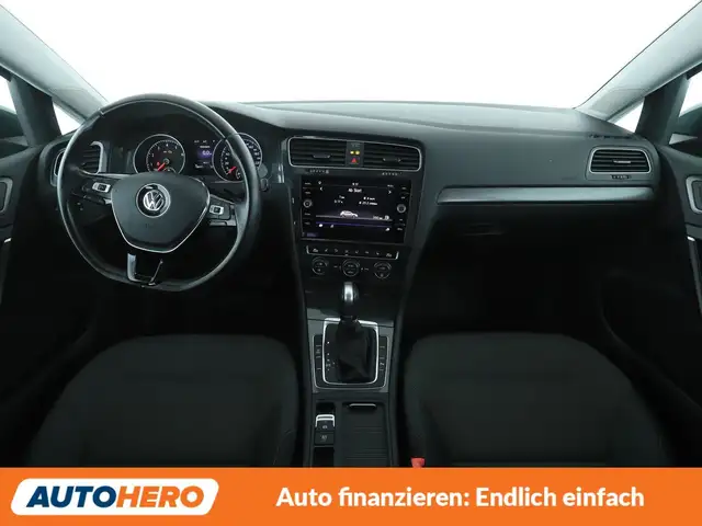 Volkswagen Golf view 12