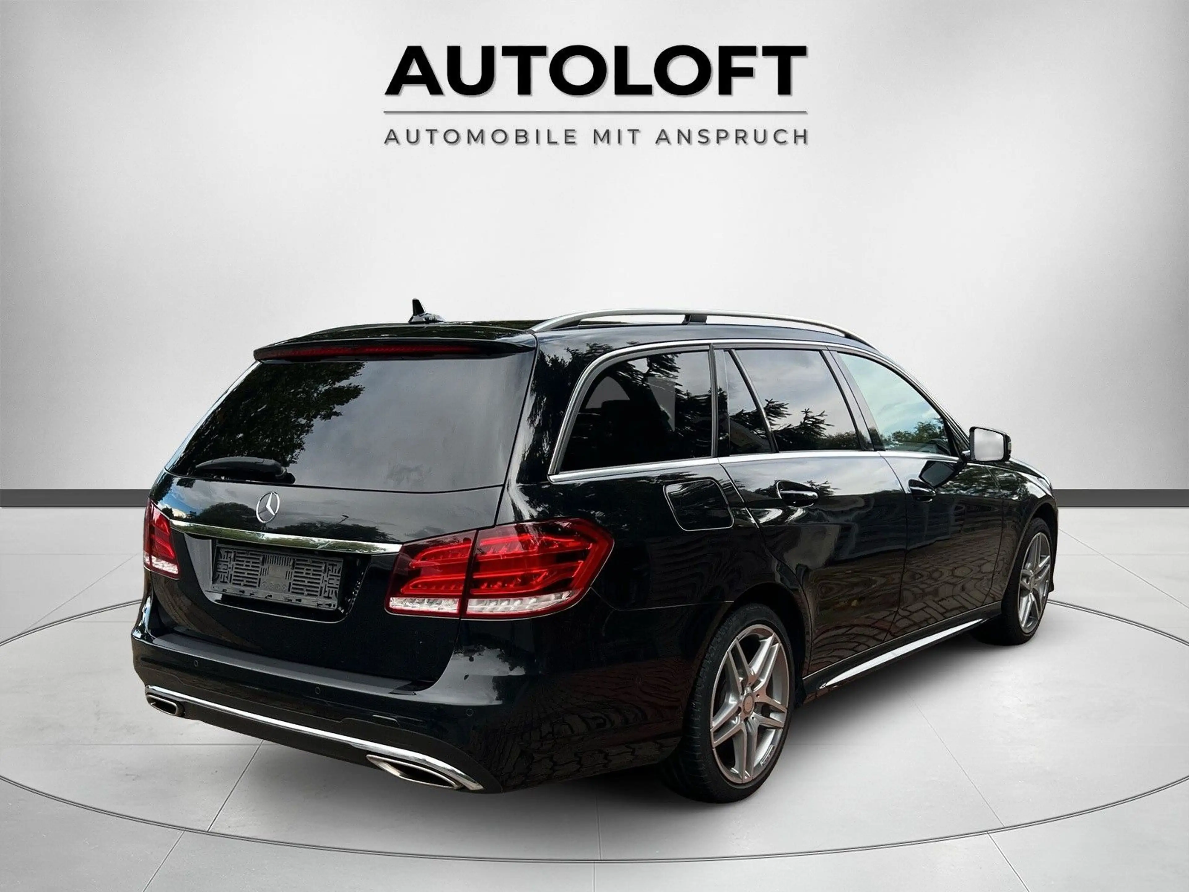 Mercedes-Benz E 400 T-Modell ALCANTARA/AHK/AMG-PAKET/TTW/H&K — photo 8