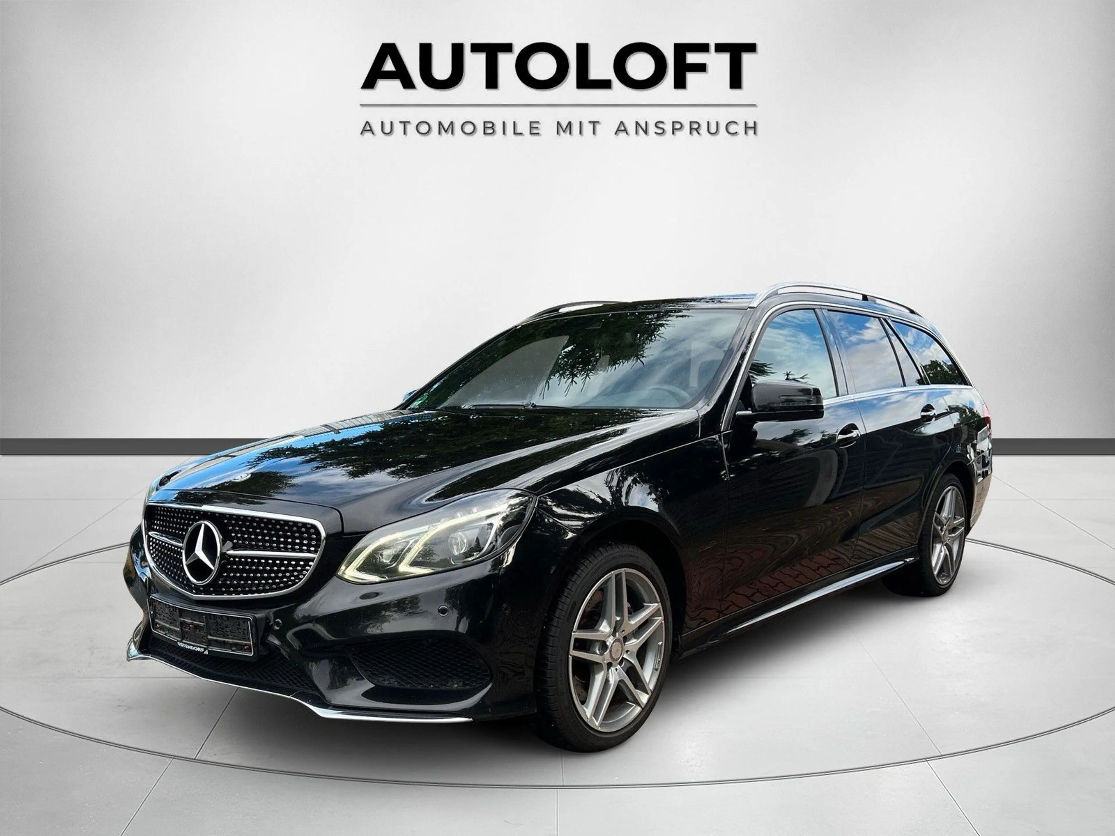 Mercedes-Benz E 400 T-Modell ALCANTARA/AHK/AMG-PAKET/TTW/H&K