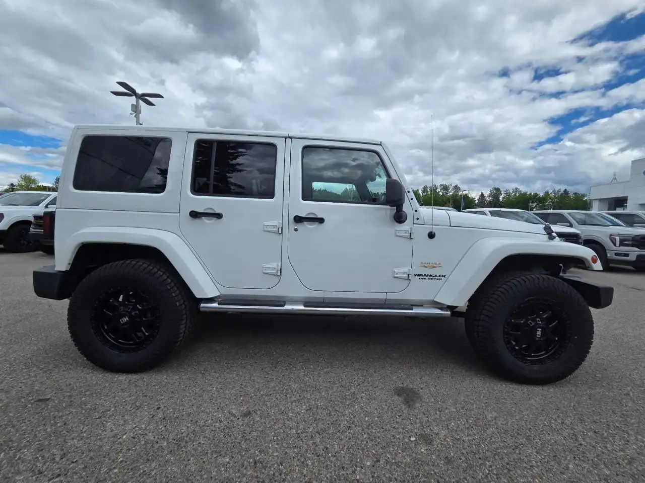 Jeep Wrangler photo Jeep Wrangler