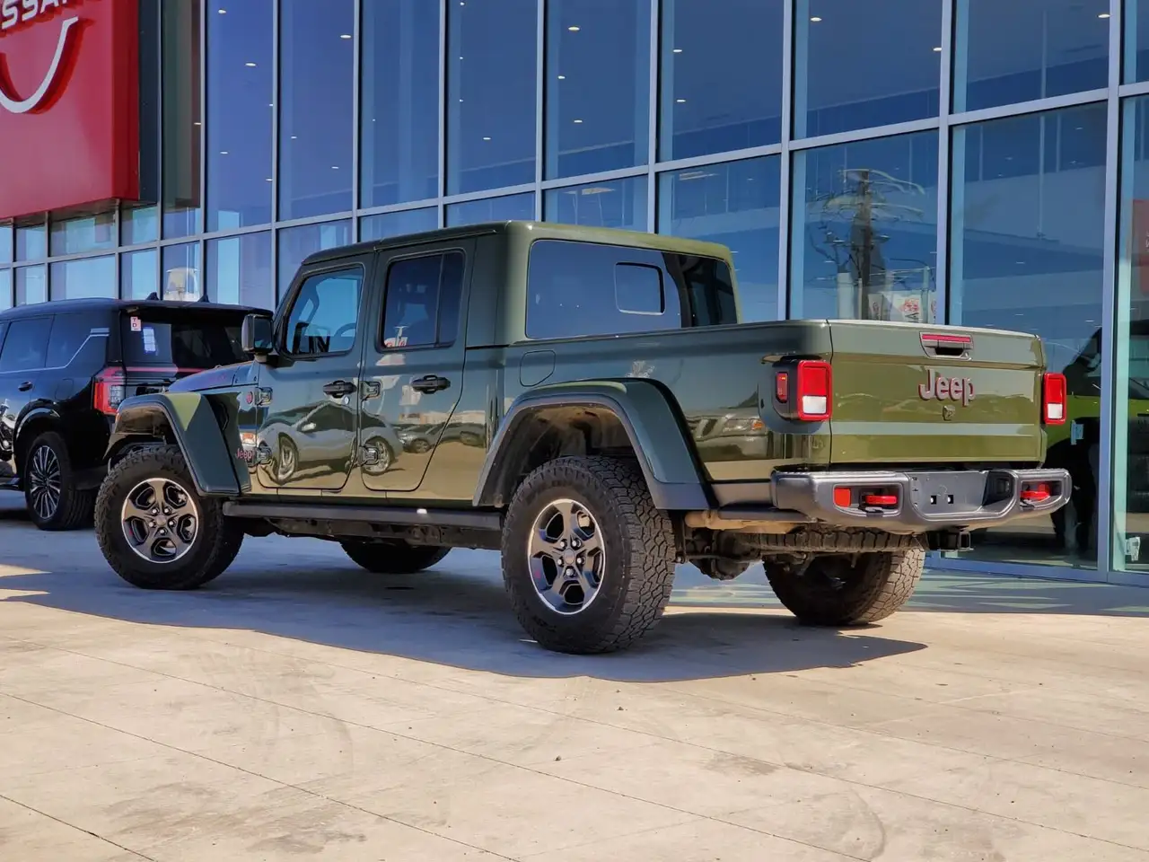 Jeep Gladiator photo Jeep Gladiator