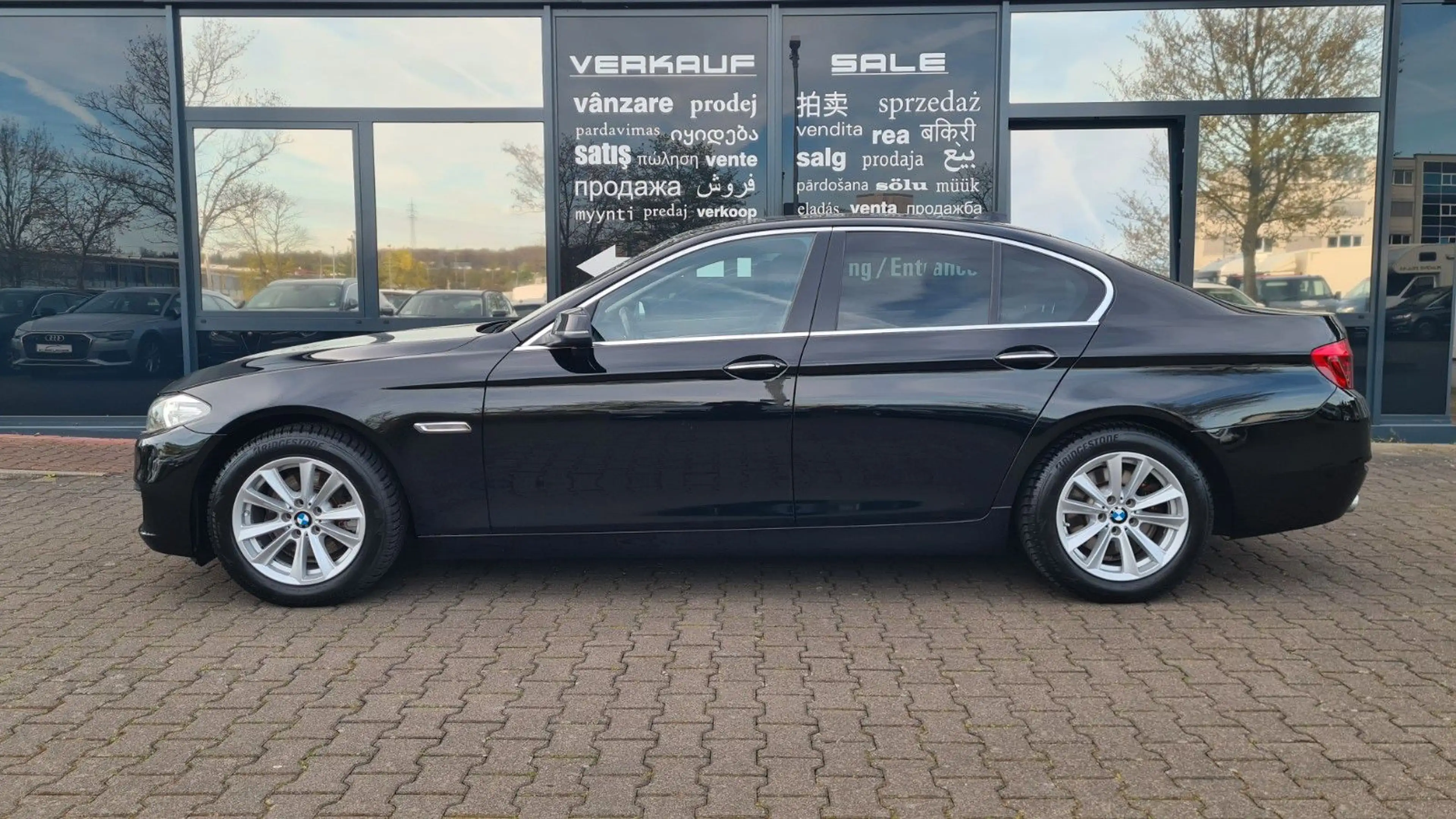 BMW 518 d Limo AUT - NAVI - XENON - CAM - — photo 4