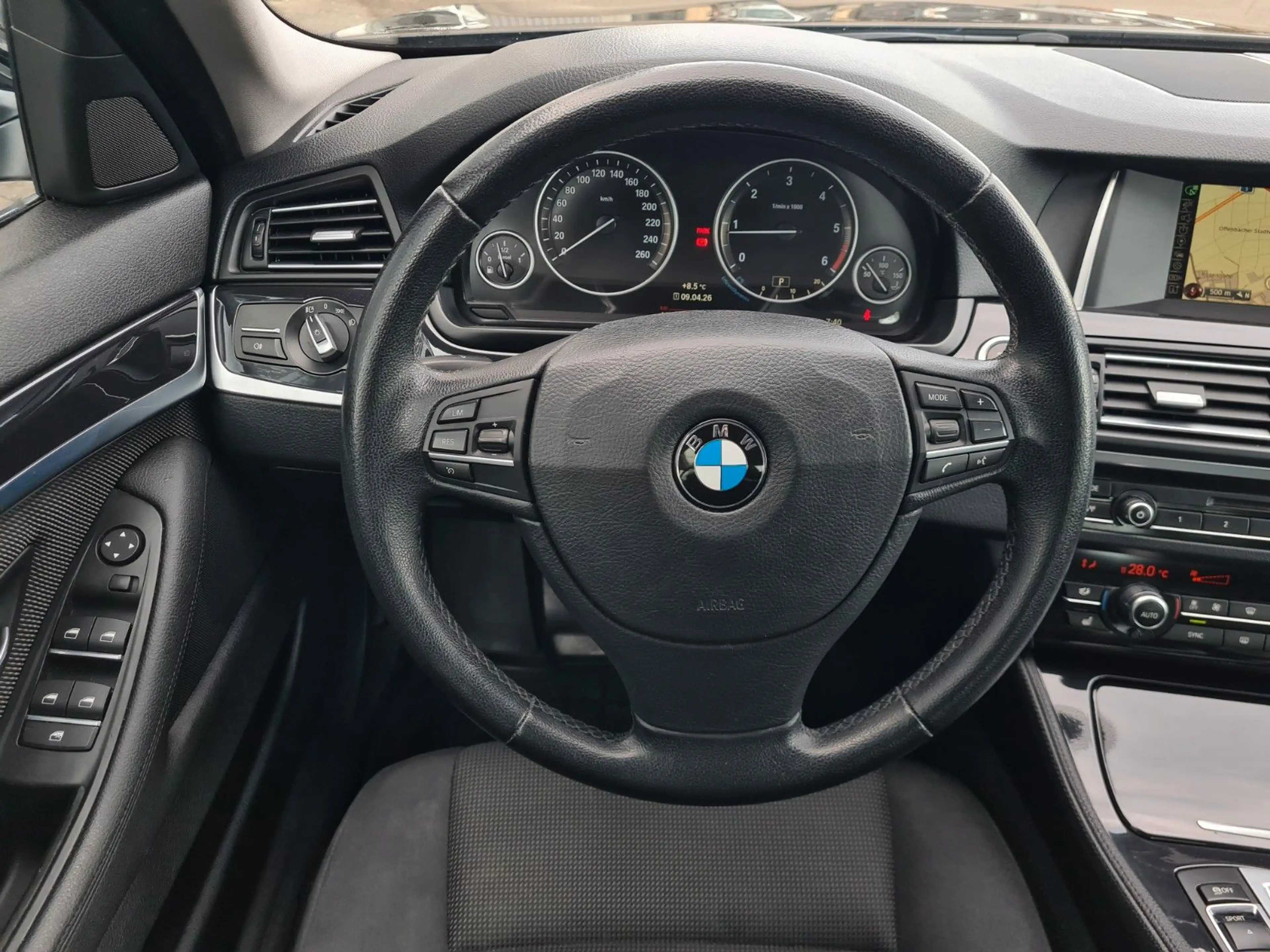 BMW 518 d Limo AUT - NAVI - XENON - CAM - — photo 11