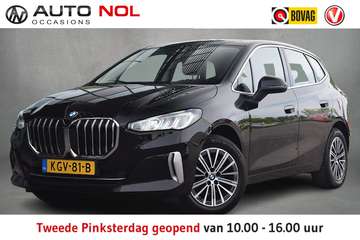 2-serie Active Tourer 218i | Leer | Camera | Apple
