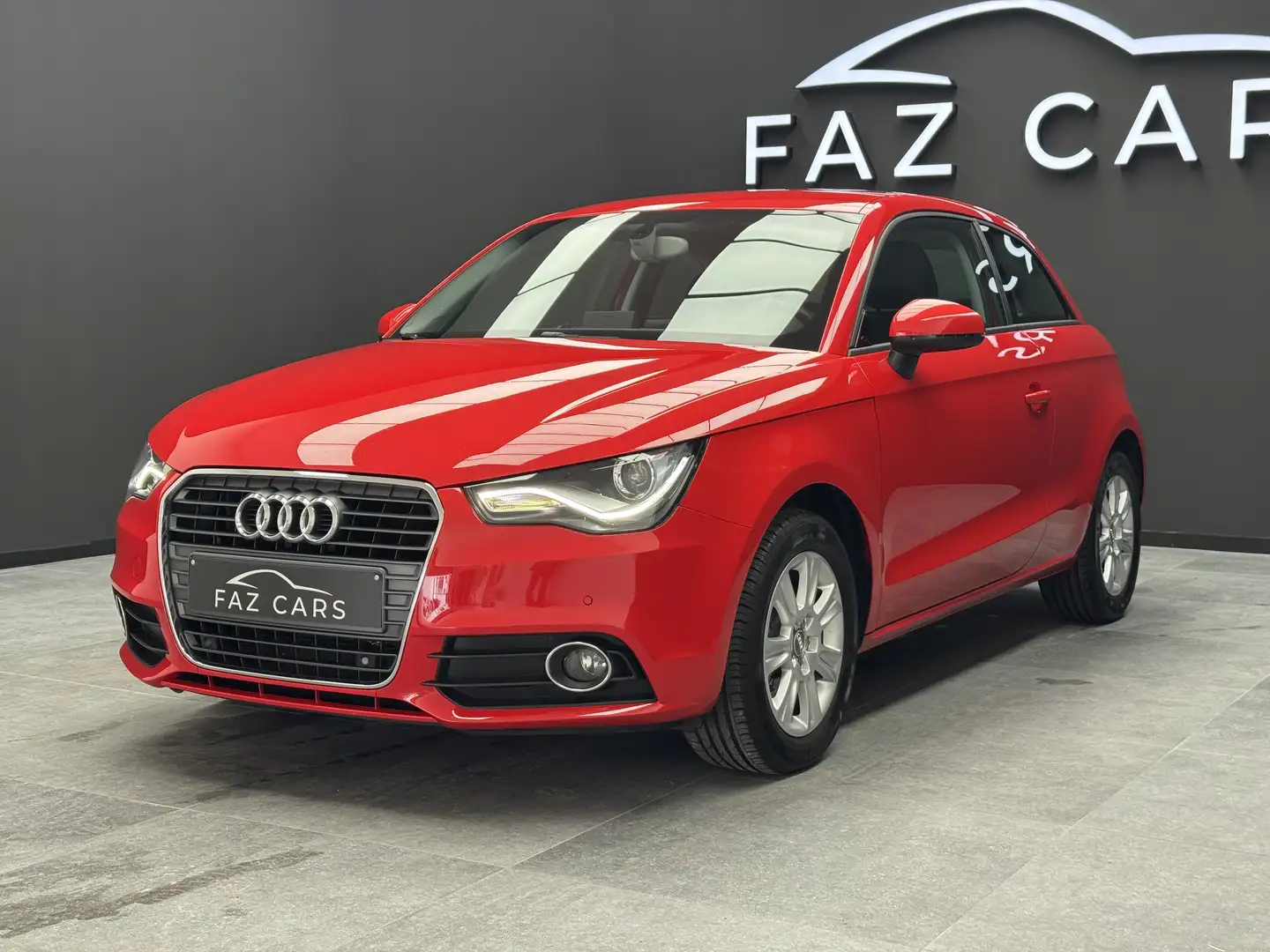 Audi A1 A1 1.4 TFSI S tronic * XENON + GPS + GARANTIE * Rouge - 2