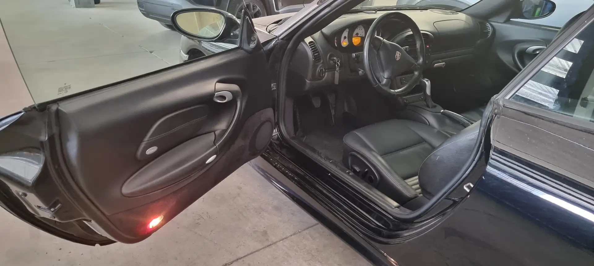 Porsche 996 3.6 convertibile Nero - 2