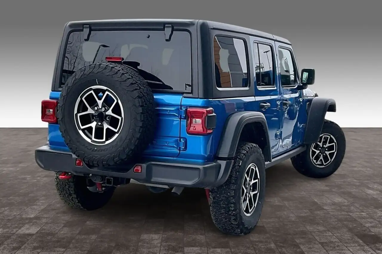 Jeep Wrangler снимка Jeep Wrangler