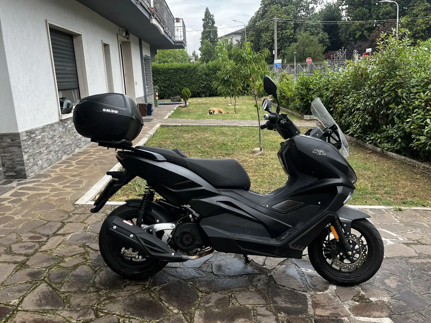 KL Motors Brera 125 Nero - 1