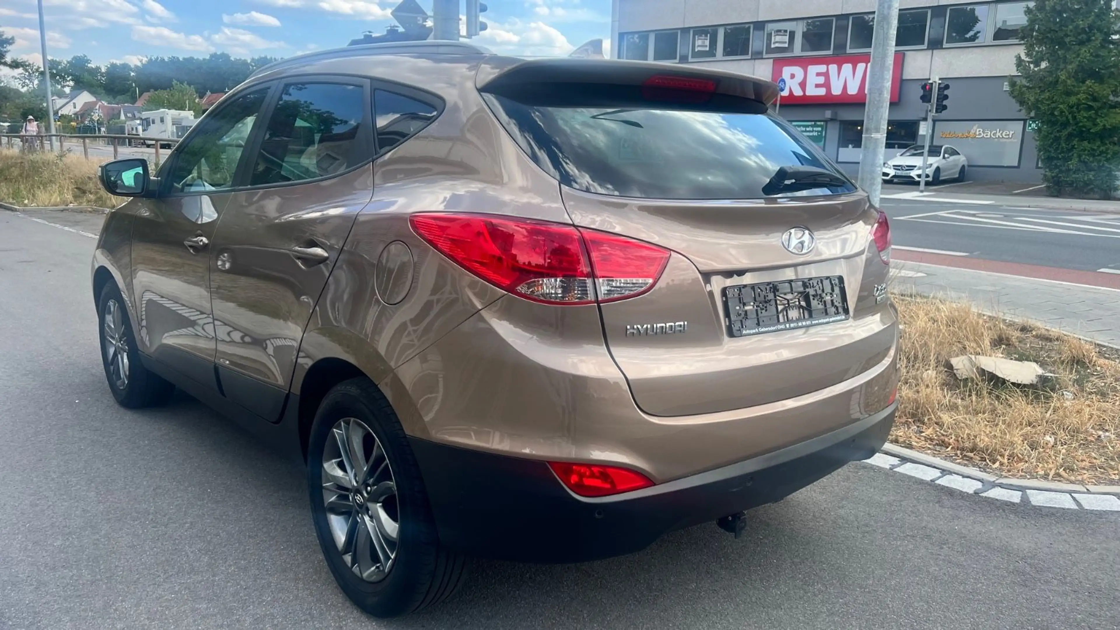 Hyundai iX35 Style/SHZ/PDC/Klima/USB/Xenon/ANHK — photo 3