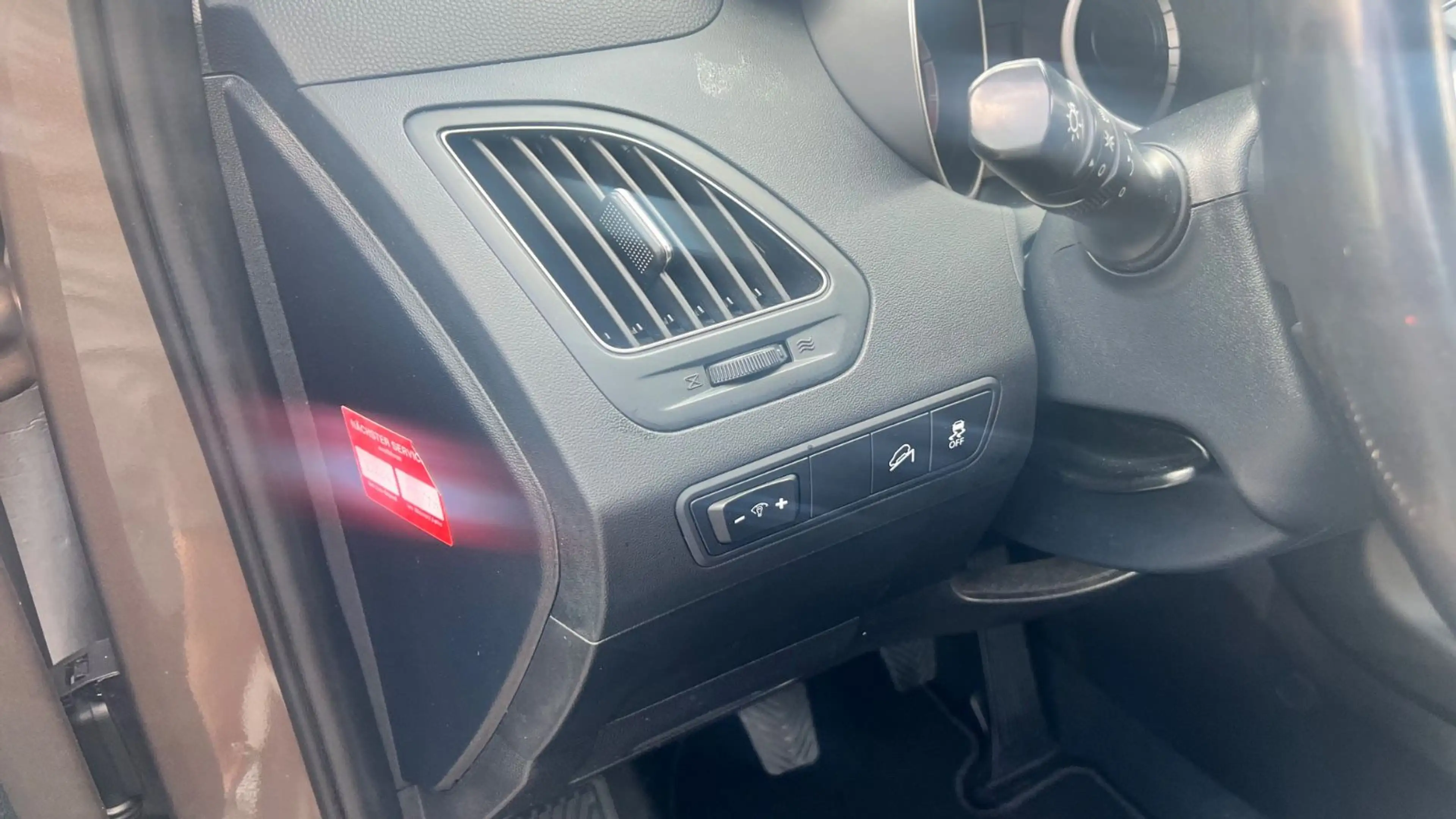 Hyundai iX35 Style/SHZ/PDC/Klima/USB/Xenon/ANHK — photo 10