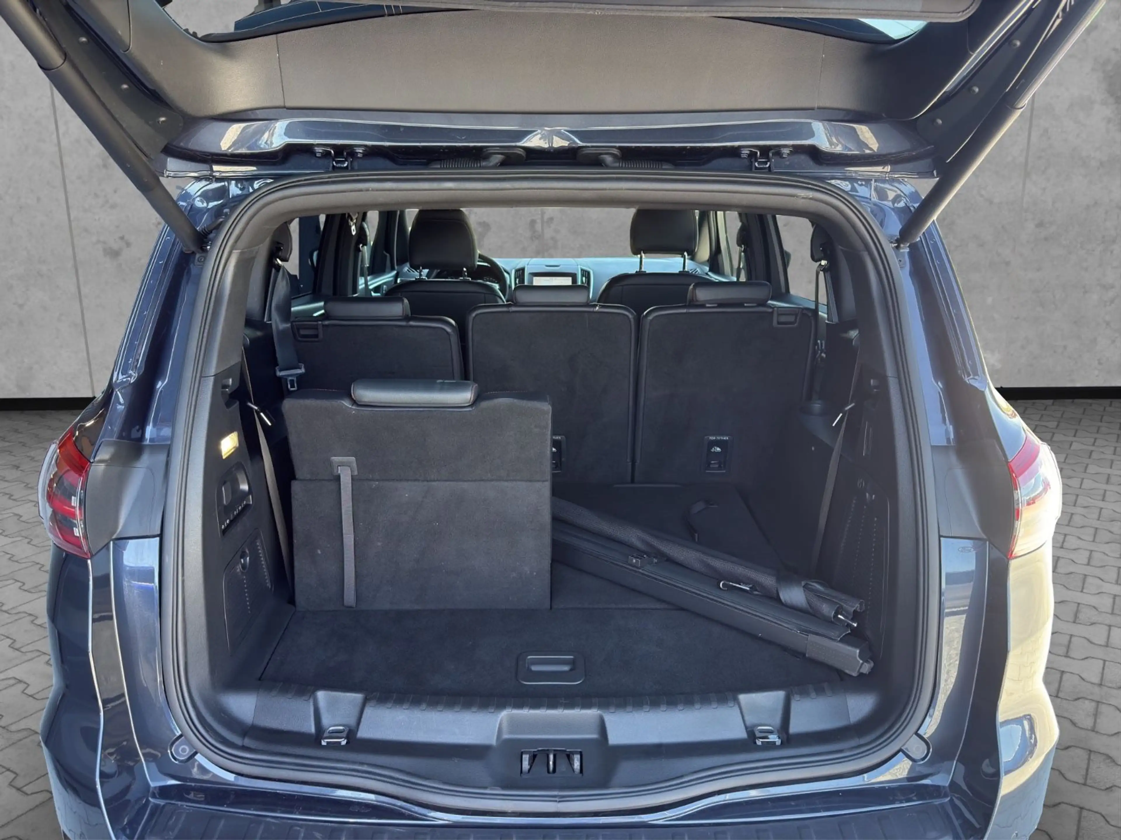 Ford S-Max S-MAX 2.0 ST-Line BLIS ACC LED 7-Sitzer AHK — photo 6