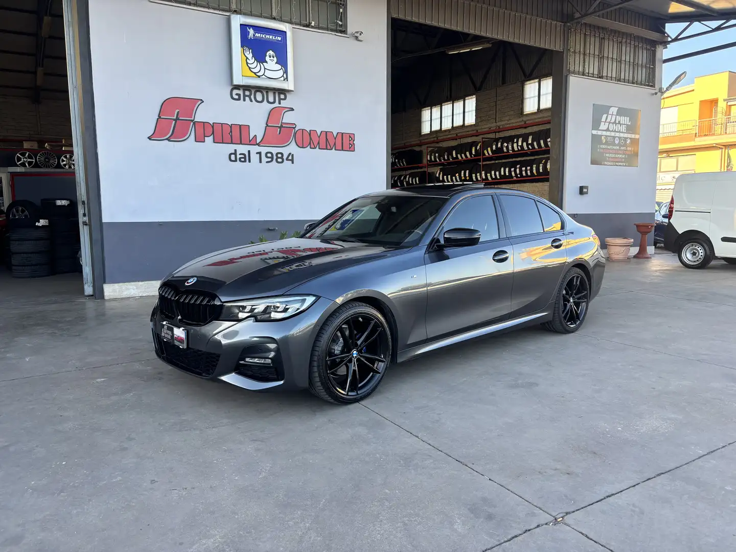 BMW 320 320d xdrive Msport auto - 1