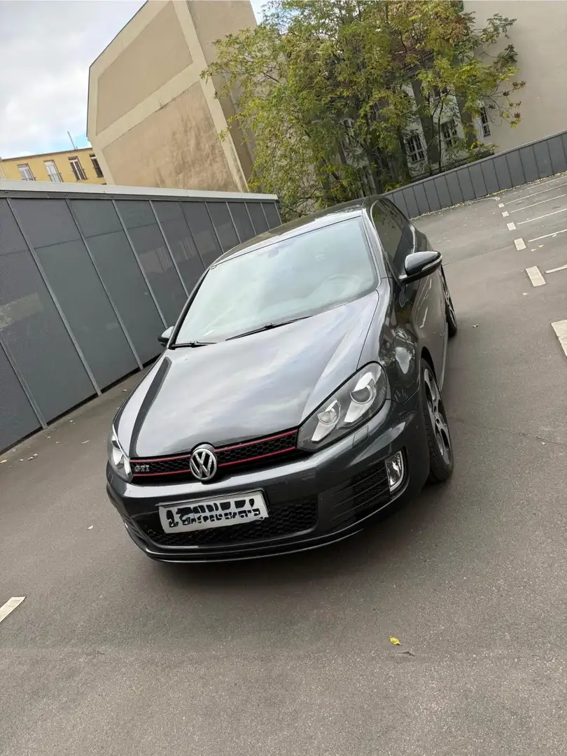 Volkswagen Golf GTI Grau - 1