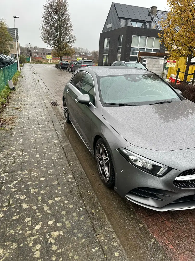 Mercedes-Benz A 180 d Business Solution AMG - 2