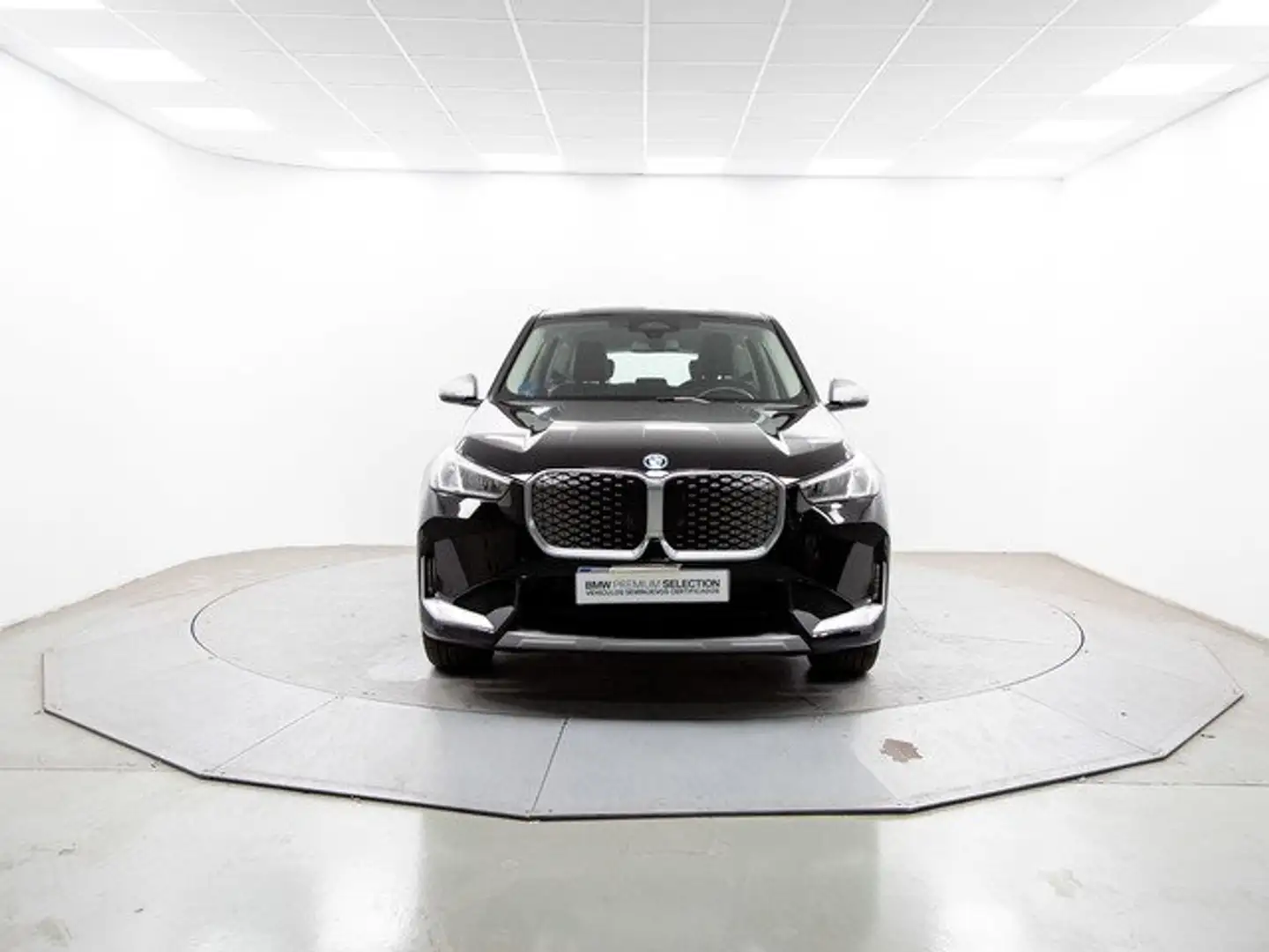 BMW iX1 eDrive20 Negro - 2