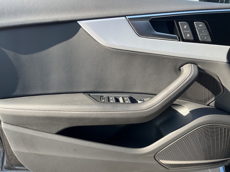 Audi A4 40 TDI S line Navi, Matrix-LED, RFK, B& — photo 13