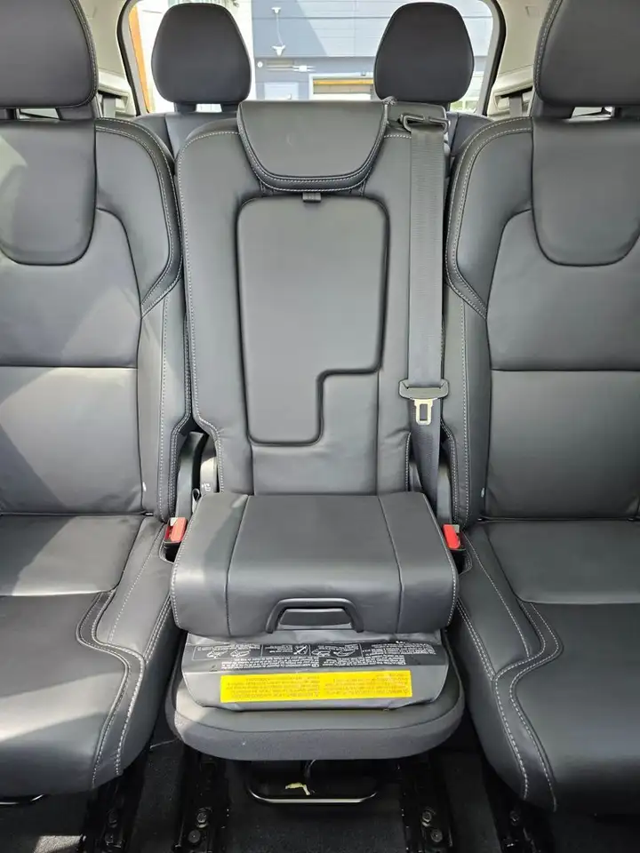 Volvo XC90 снимка Volvo XC90