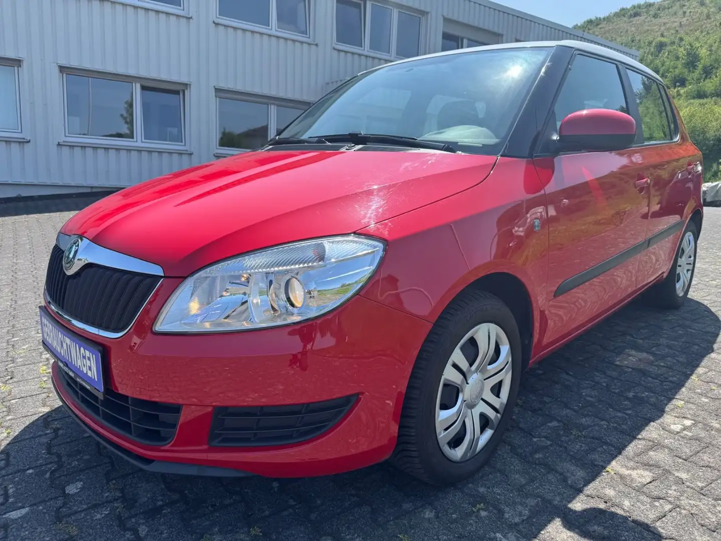 Skoda Fabia Ambiente-1,2-NUR 57000 KM-Tüv/Au neu- Rot - 2