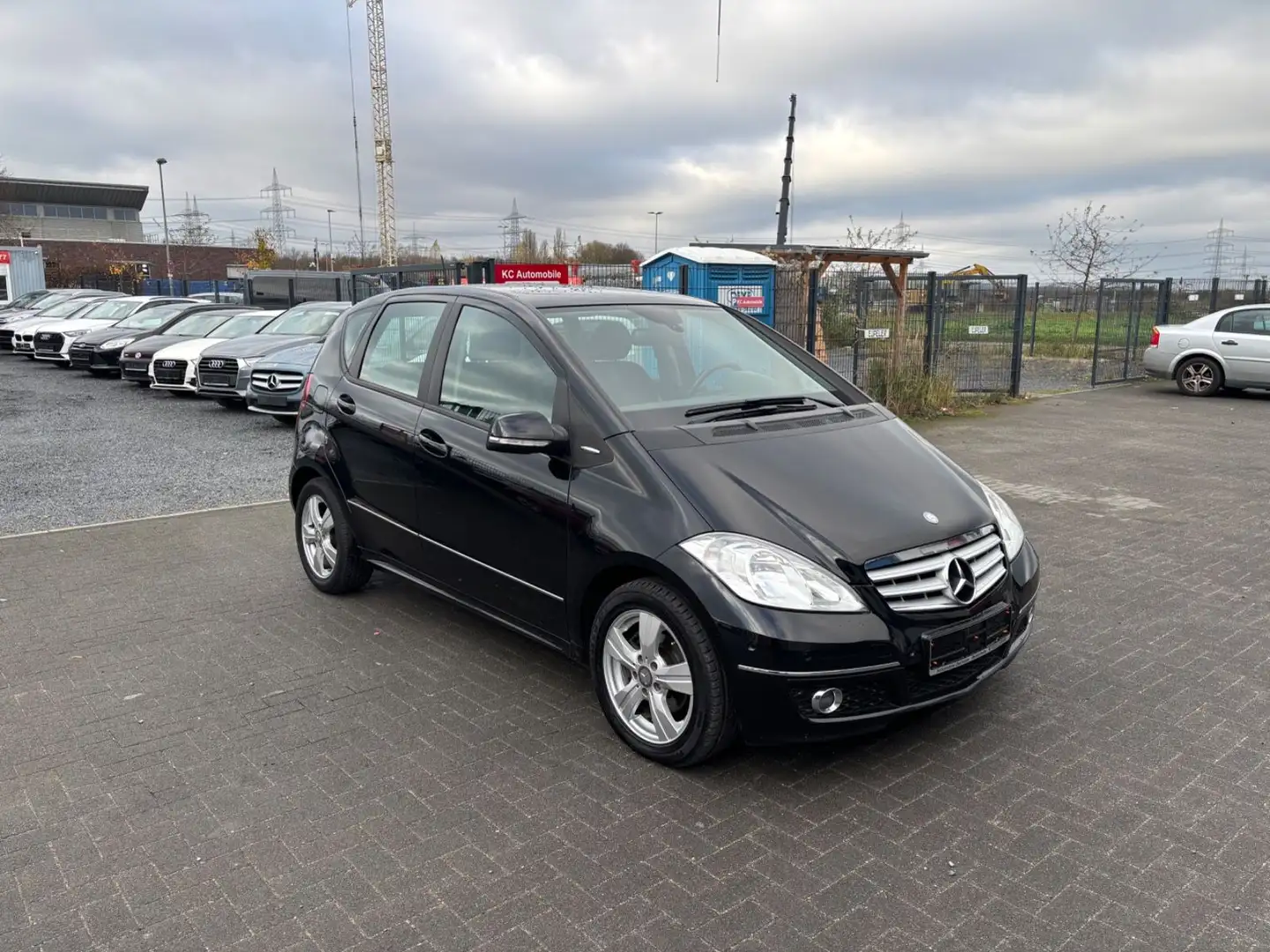 Mercedes-Benz A 180 CDI AVANTGARDE* TOP ZUSTAND*TÜV NEU* Fekete - 1