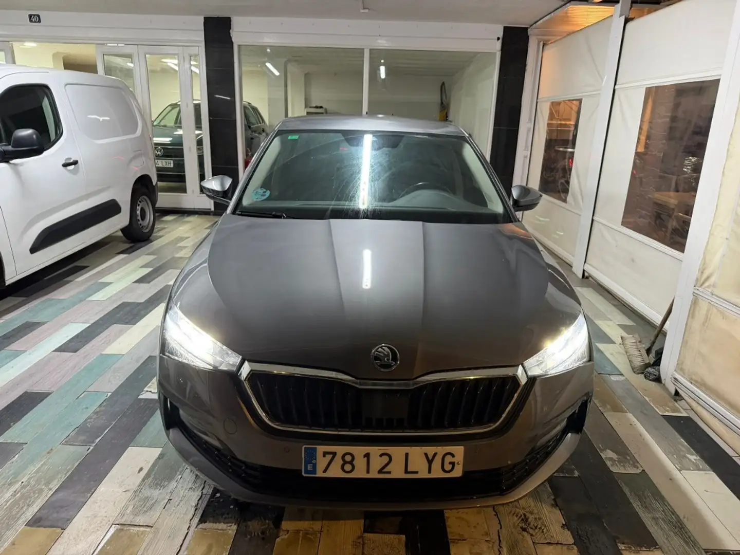 Skoda Scala 1.0 TSI Emotion 81kW - 1