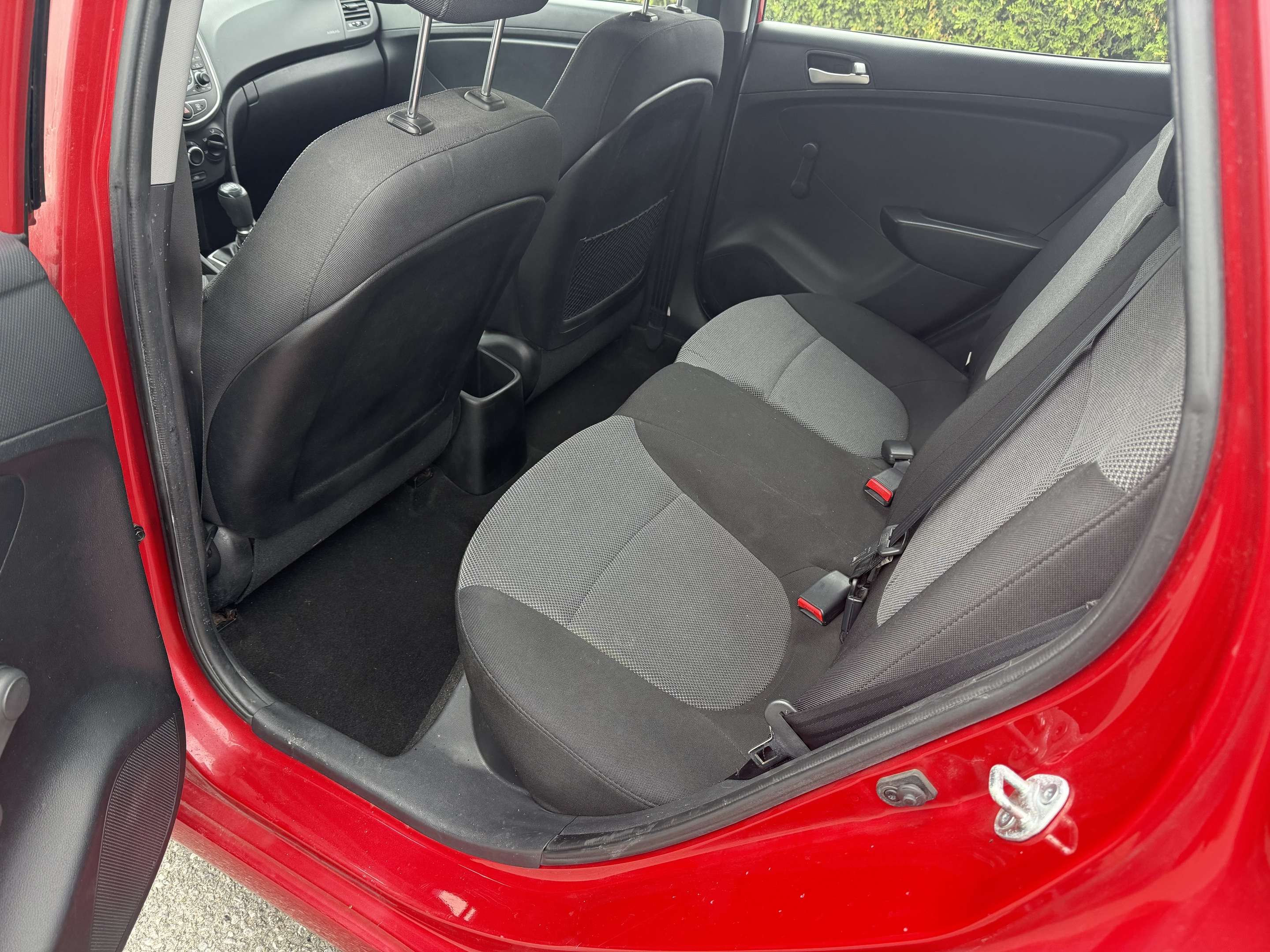 2013 Hyundai ACCENT Hatchback