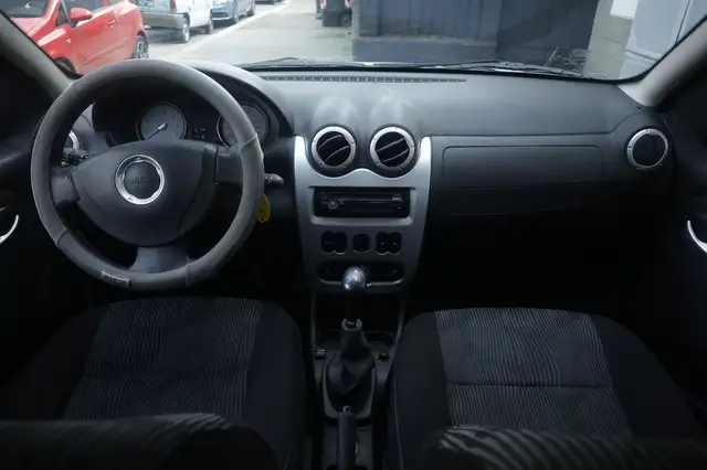 Dacia Sandero view 2