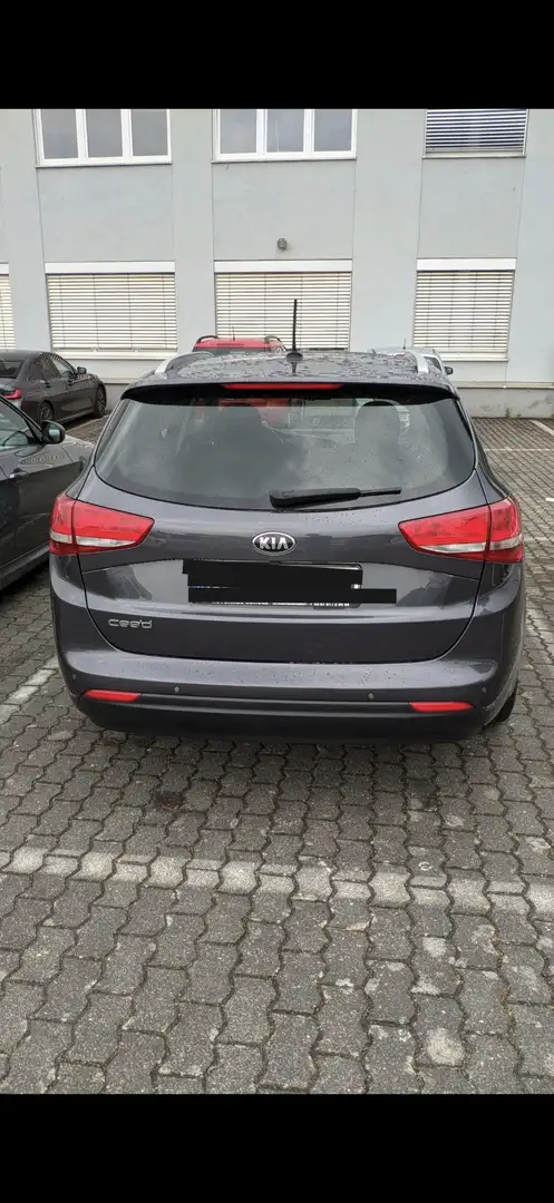 Kia Ceed SW / cee'd SW Ceed SW 1.6 GDI Spirit Grau - 2